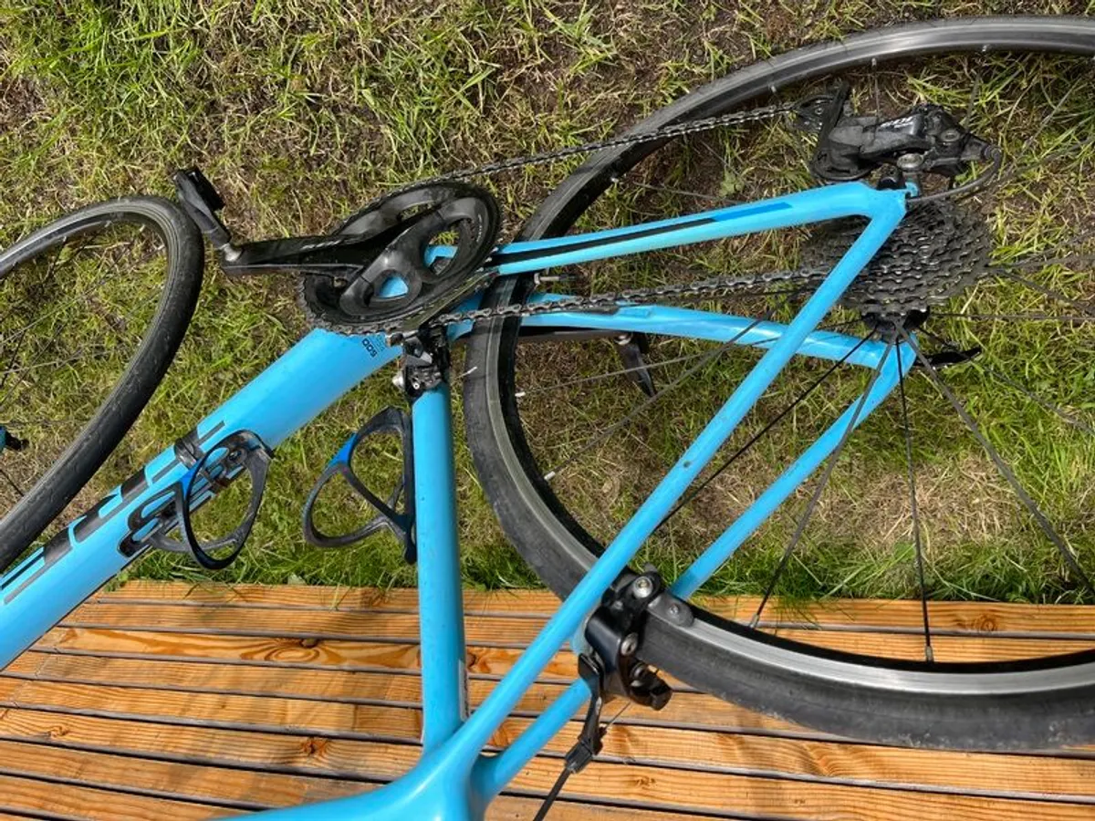 Trek Emonda SL5 - 56cm - full carbon + upgraded wheels - Image 2