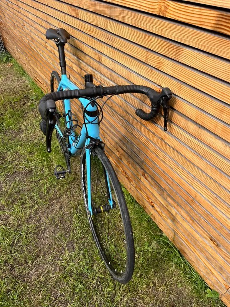 Trek Emonda SL5 - 56cm - full carbon + upgraded wheels - Image 4