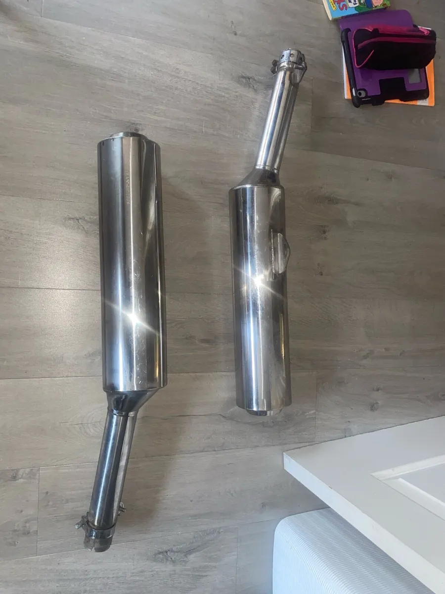 Original Honda, CBR 1100 blackbird exhaust x2 - Image 3