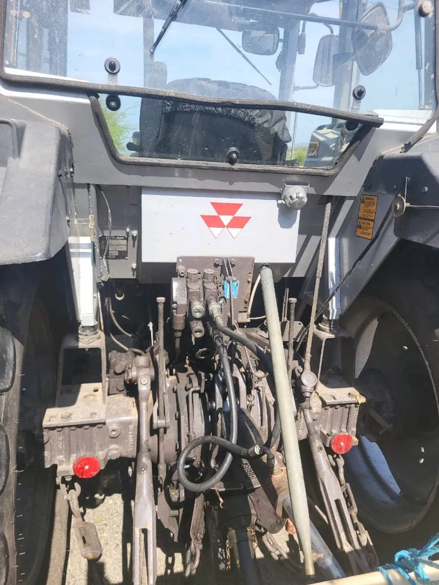 390T - Image 2