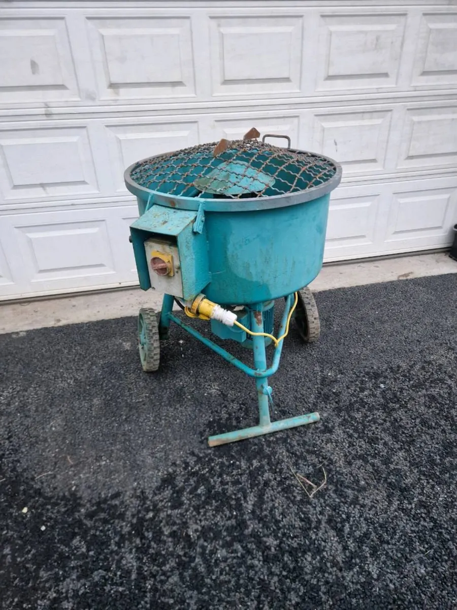 Resin Mixer - Image 1