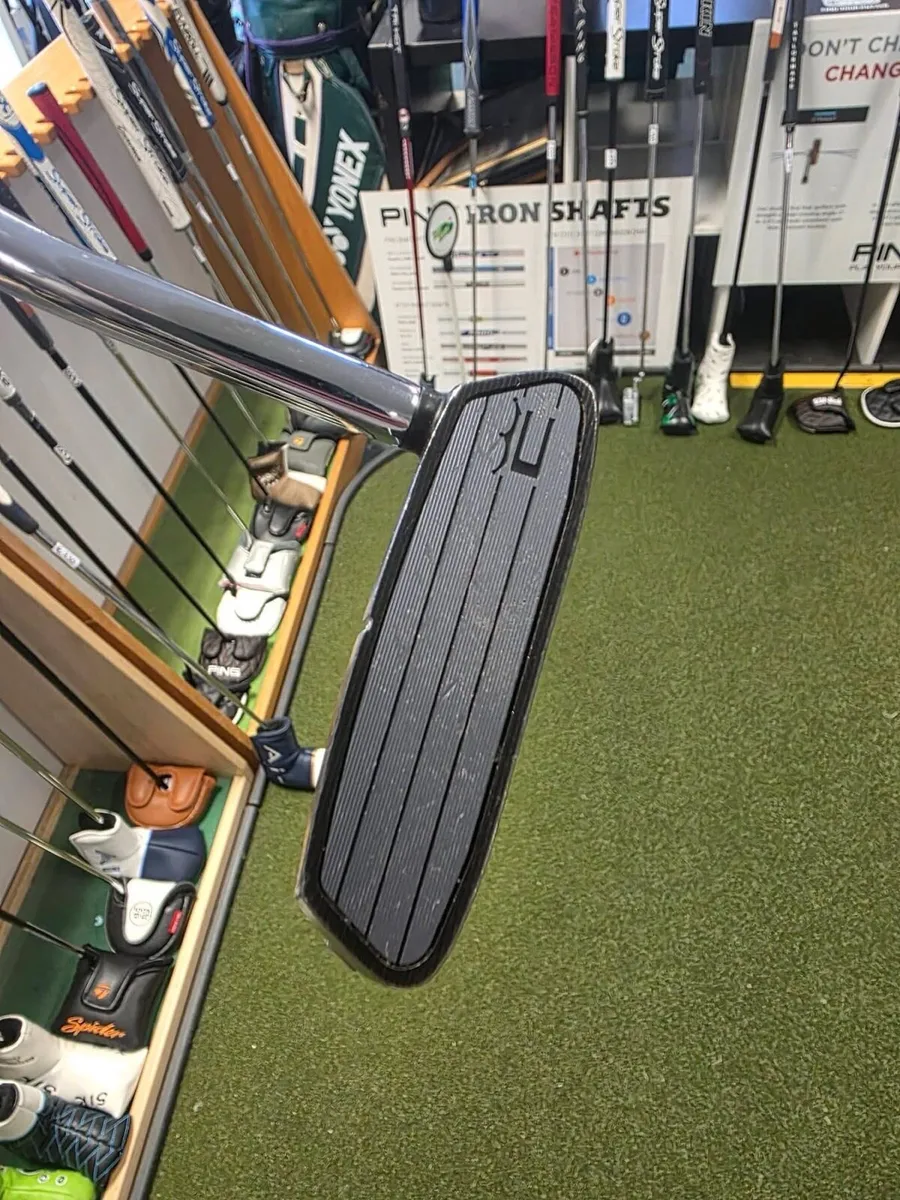 King Cobra Supernova Putter - Image 3