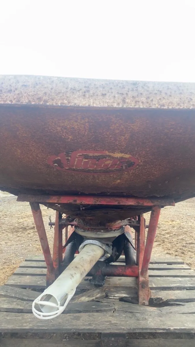 Fertiliser spreaders - Image 4
