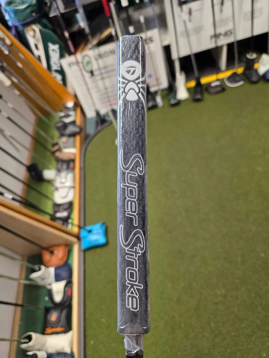 Brand New Taylormade Spider Tour Putter - Image 4