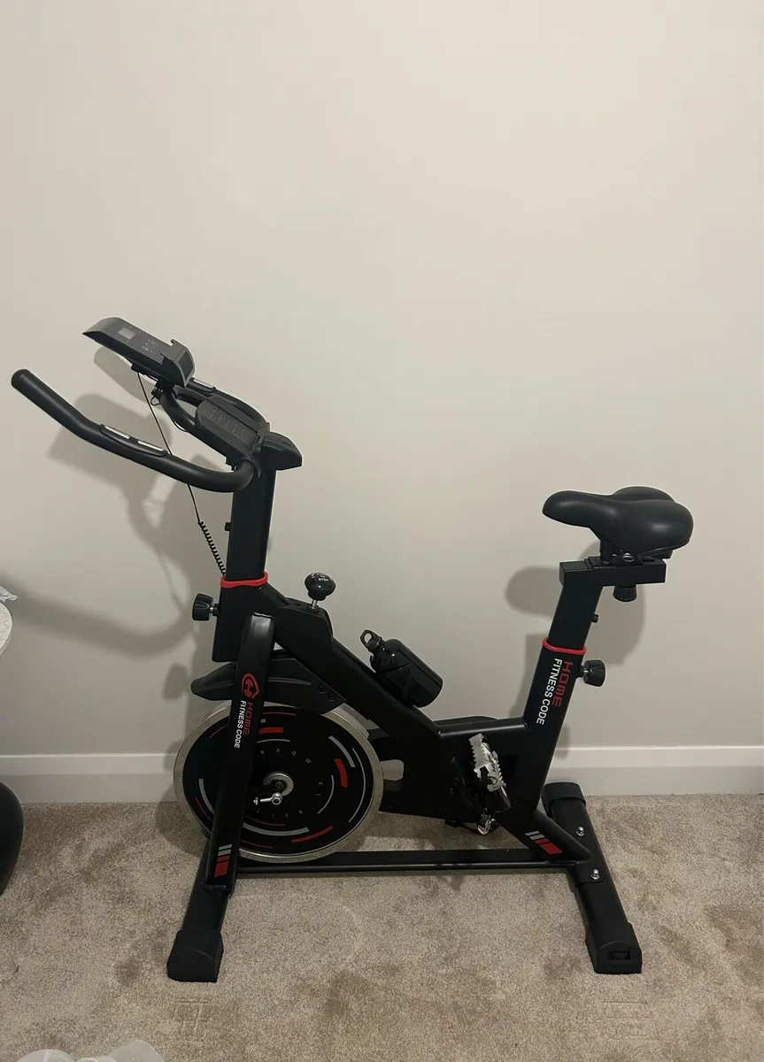 Stationary Exercise Bike, Flywheel 10KG - Image 3