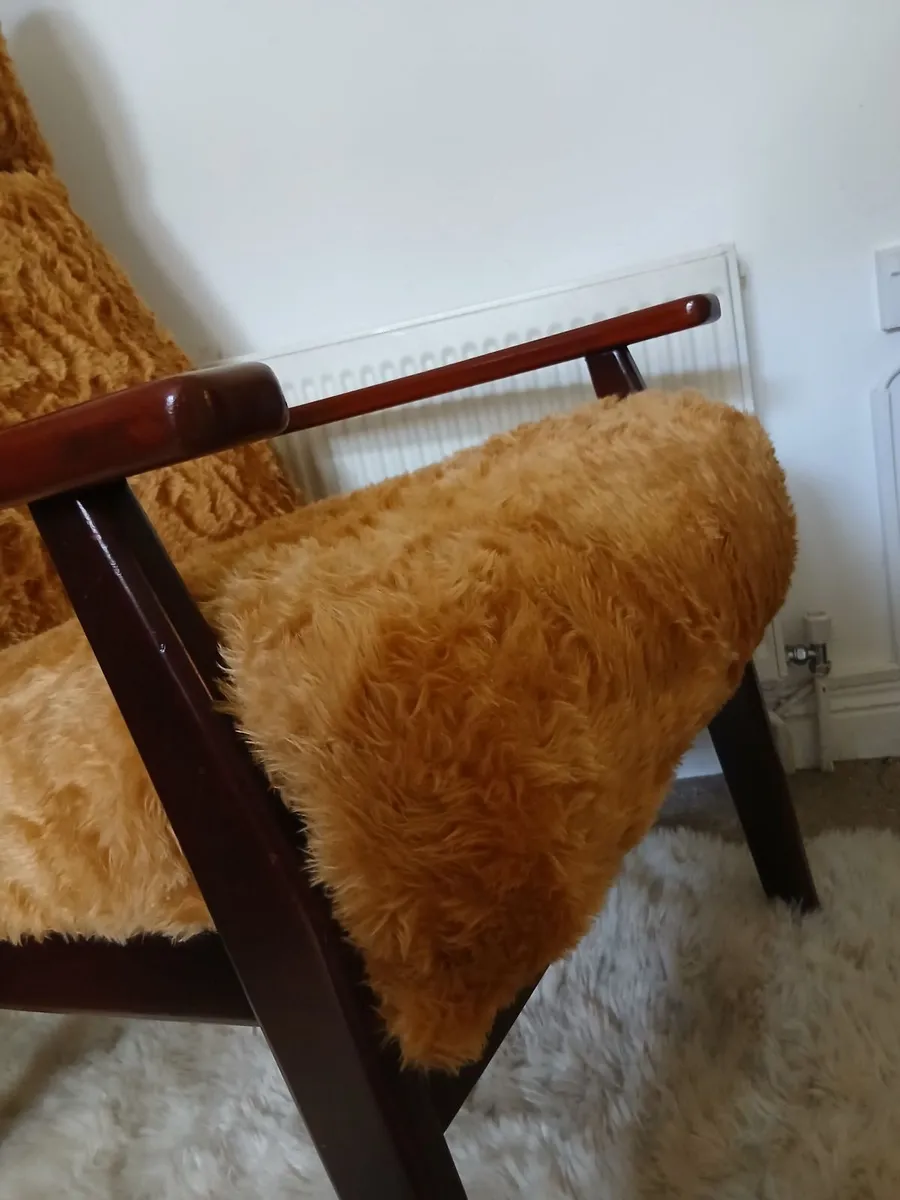 Vintage Refurbished Parker Knoll Armchair - Image 4
