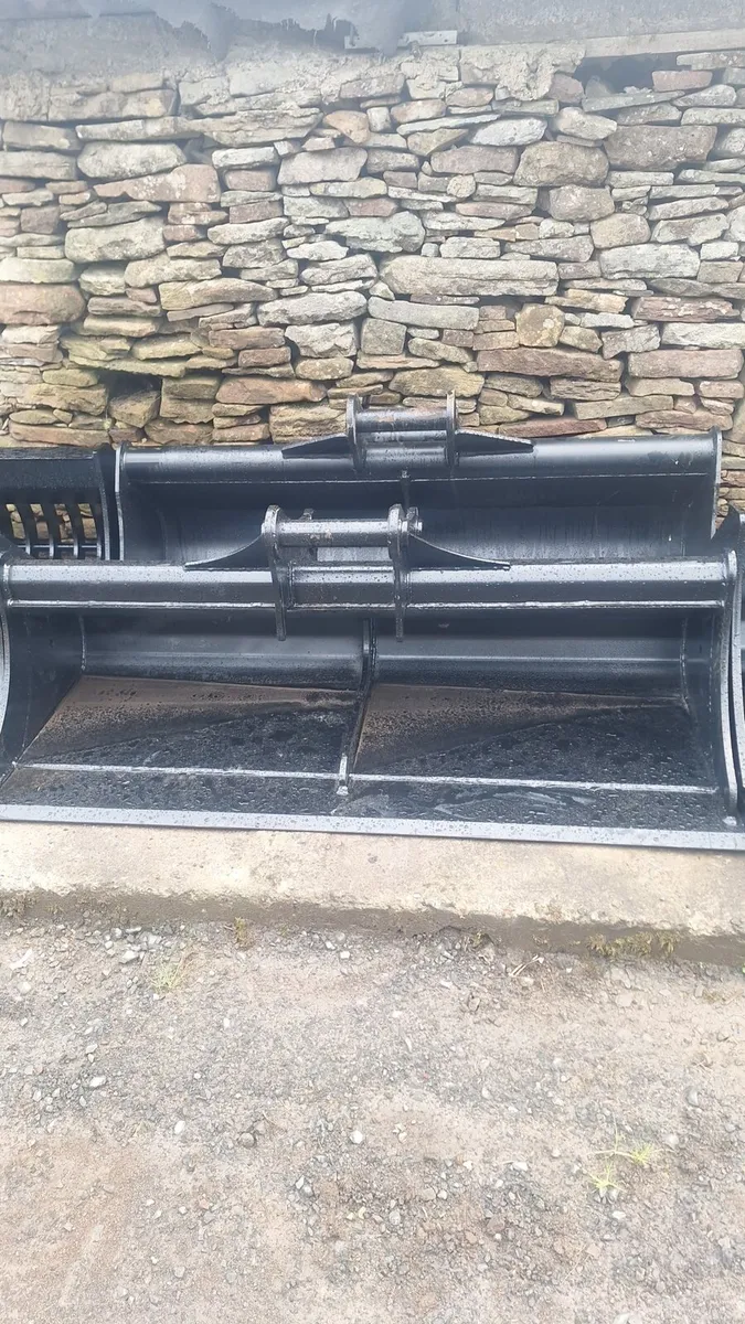 Grader bucket 65mm - Image 1