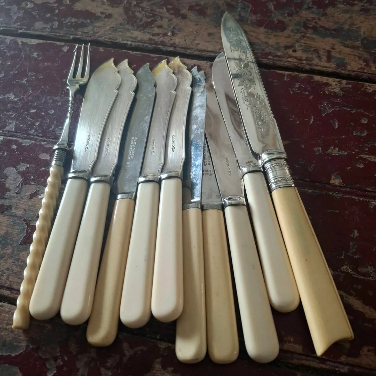 Silverplate Faux Bone Set - Image 2