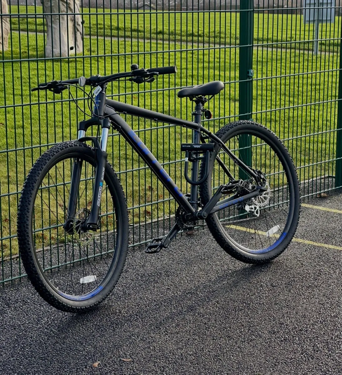 Carrera Hellcat Bicycle