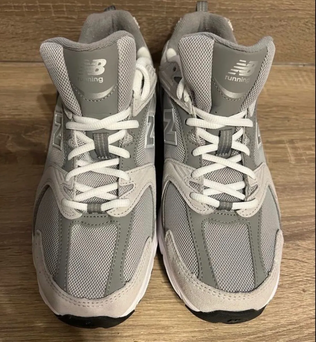 BRAND NEW-NES BALANCE 530 TRAINERS - Image 4