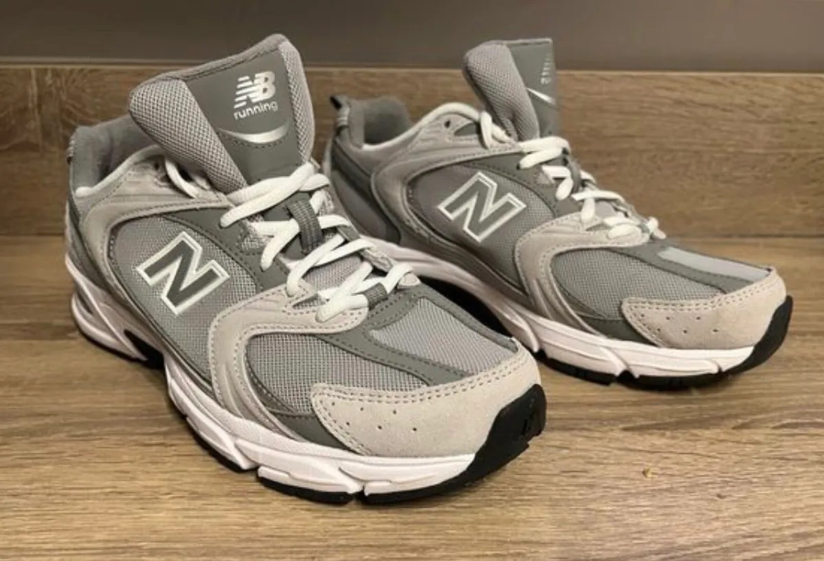 BRAND NEW-NES BALANCE 530 TRAINERS - Image 3