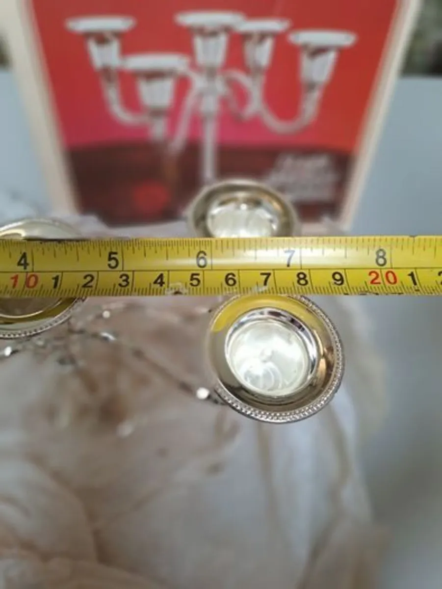 5 light minstrel Candlebra - Image 4