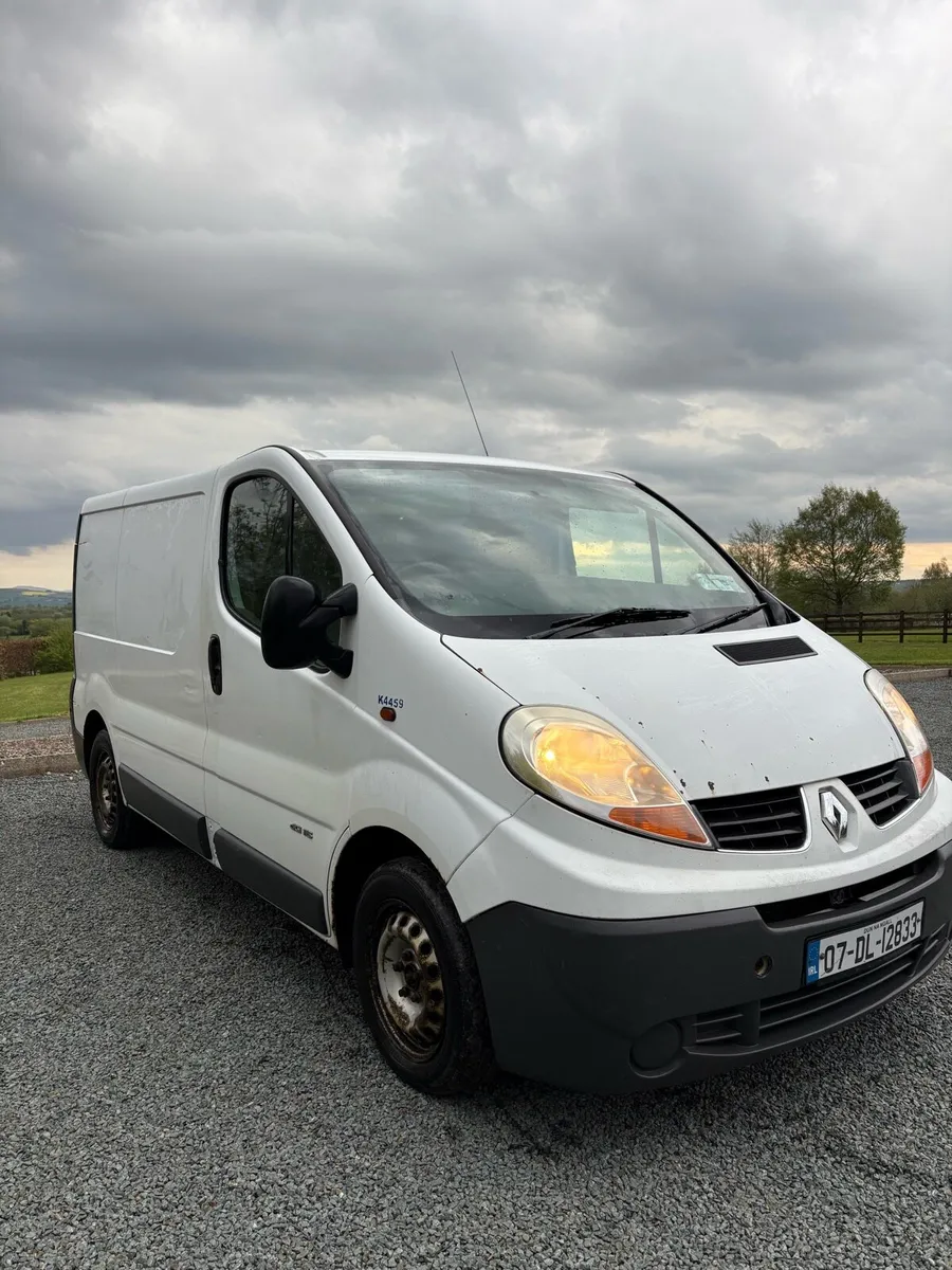 Renault traffic Taxed and tested - Image 1