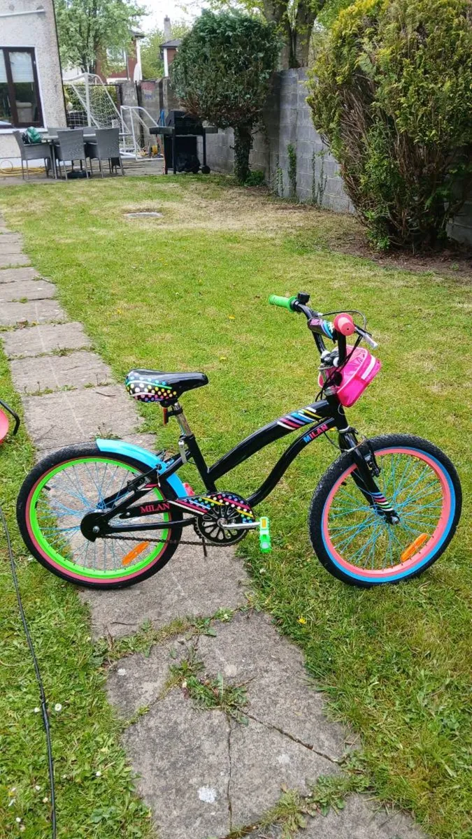 Girls 20" Rainbow Bike - Like New - Image 1