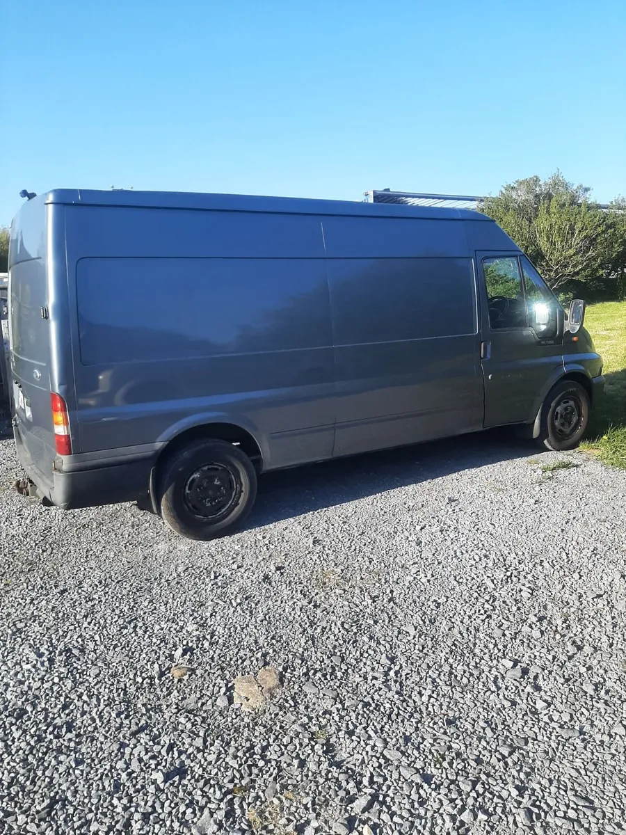 Ford Transit 2002 - Image 1