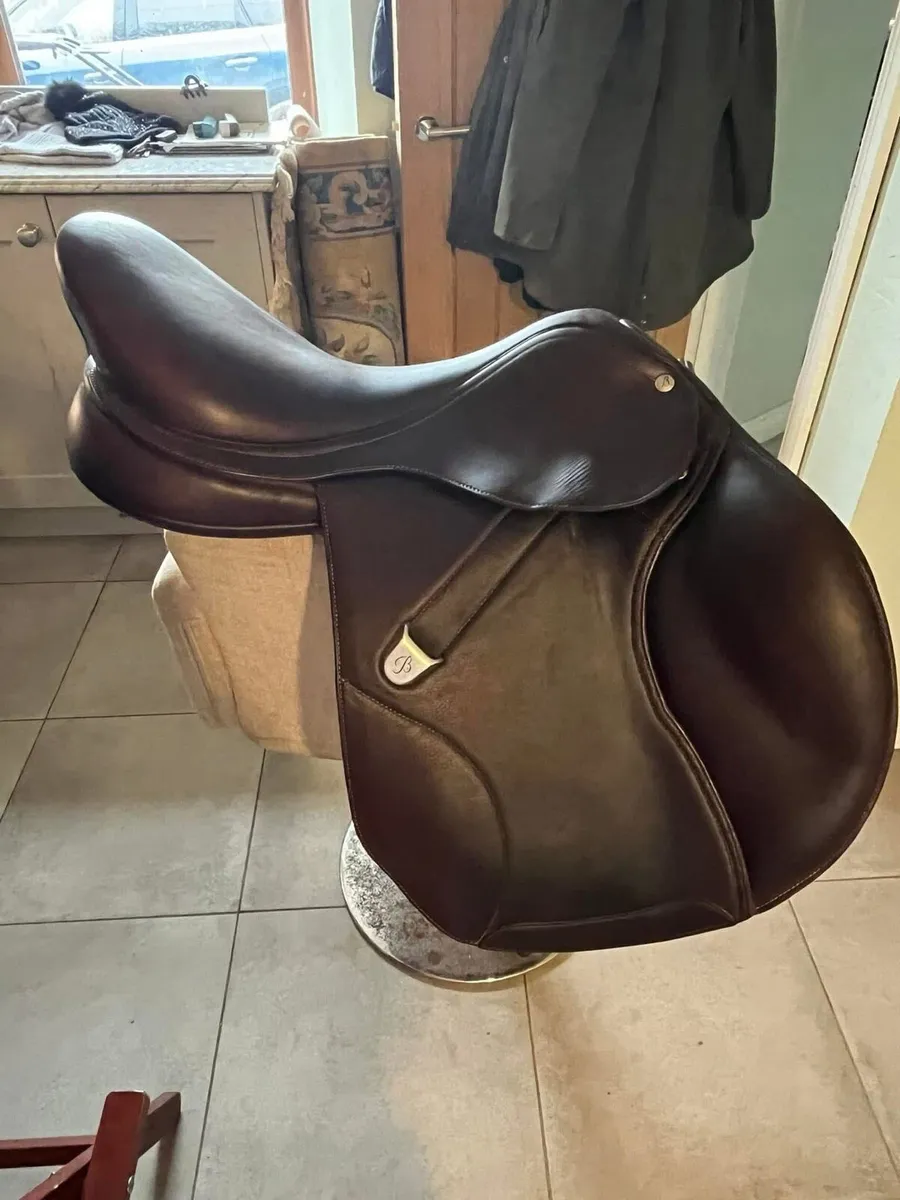 Bates Elevation DS Jumping saddle - Image 1