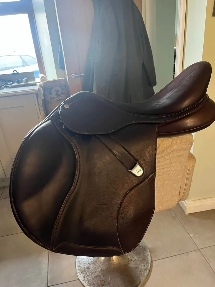 Bates Elevation DS Jumping saddle - Image 2