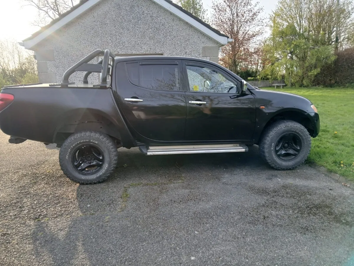 Mitsubishi L200 2009 - Image 4