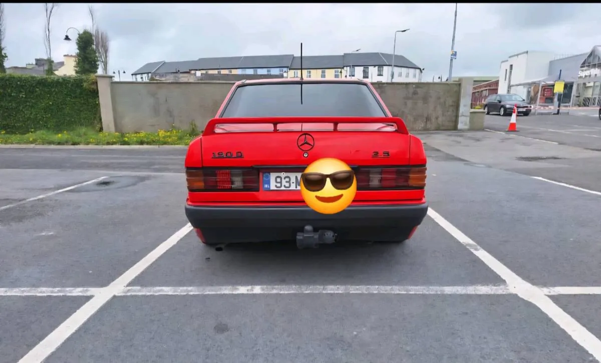 Mercedes 190 d 2.5 - Image 3
