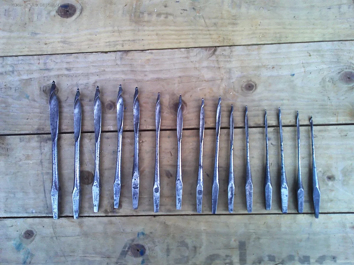 Brace and Bits - Image 2