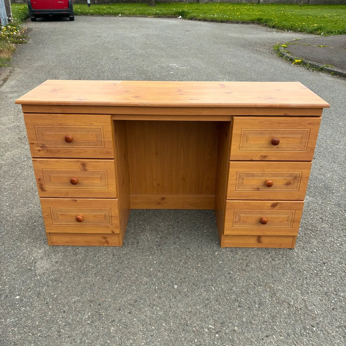 Pine Dresser / Desk - Image 1