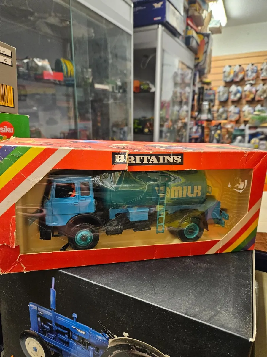 Britain's Iveco Milk Lorry - Image 1