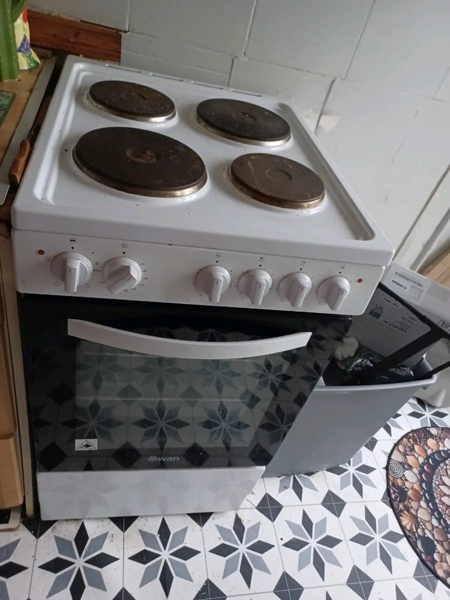 House clearance - Image 2