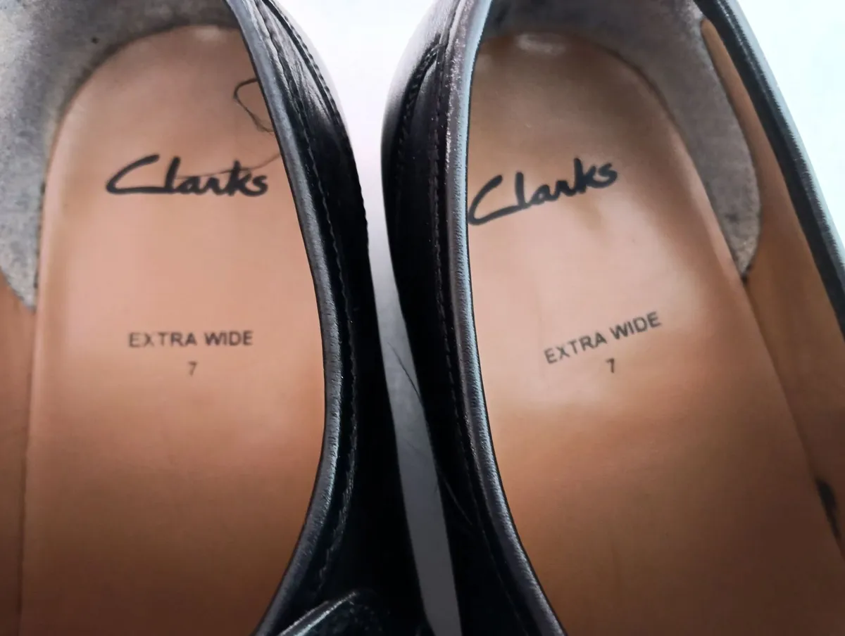 Men's Shoes - Image 4