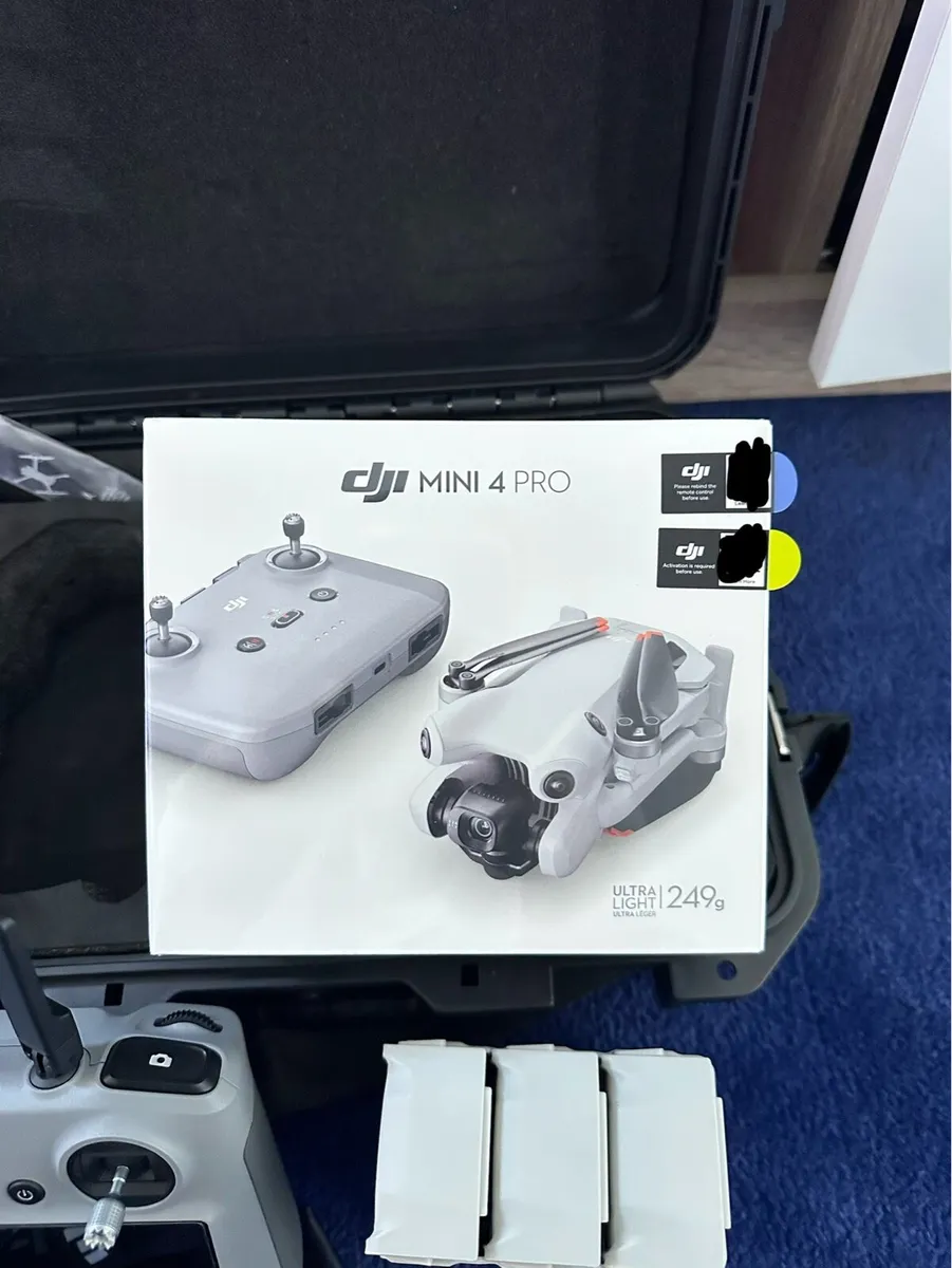 DJI MINI 4 PRO FLY COMBO - Image 2