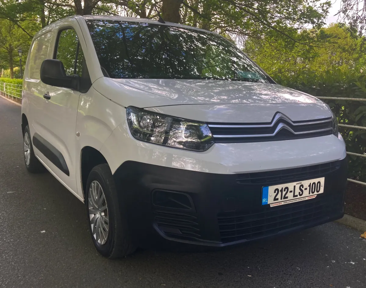 Citroen Berlingo Van 3 Seater Side Door New Test - Image 1