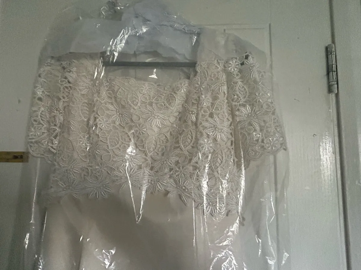 wedding dress - Image 2