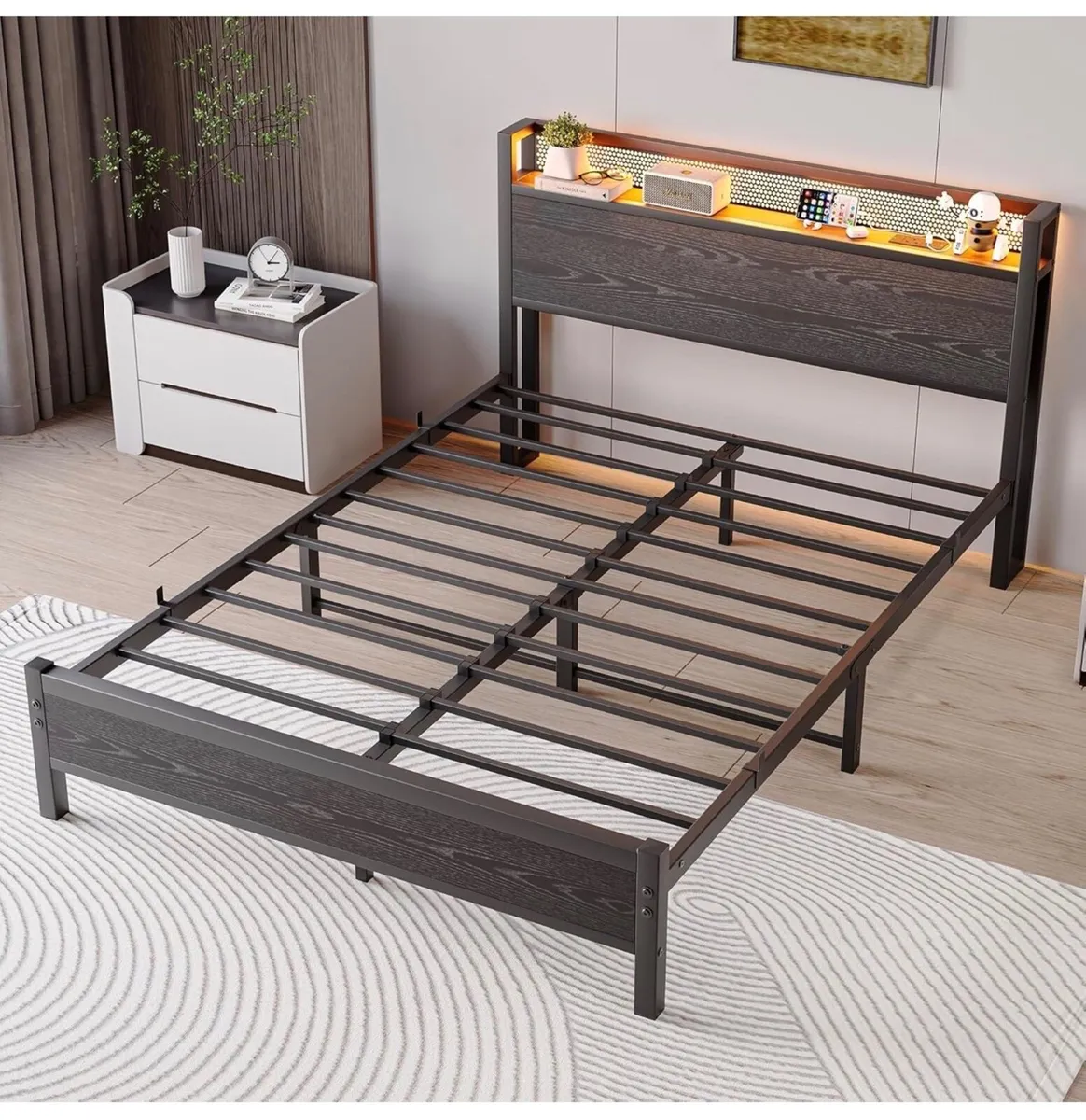 Kingsize Bed Frame with Charging Station and Led - Image 2