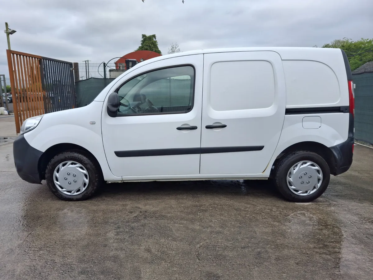 201 Renault Kangoo 1.5 Diesel..drive away - Image 3