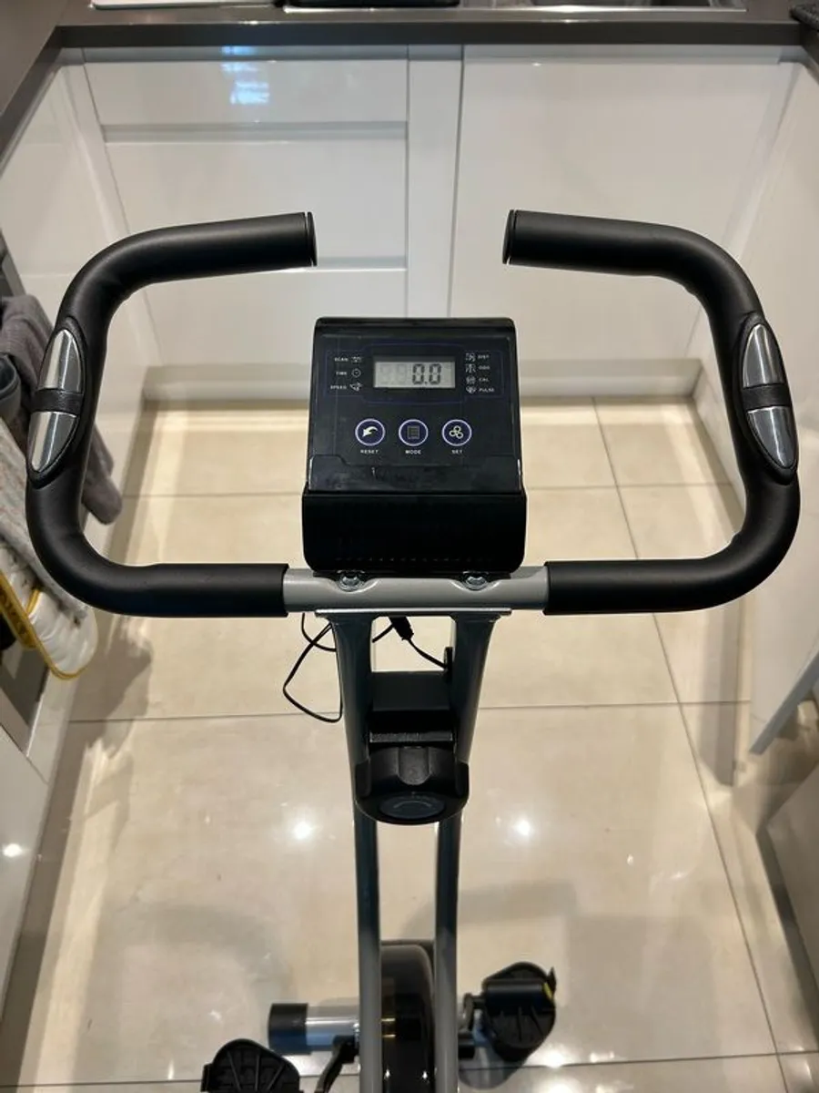 Spinning/Exercise Bike - Image 1