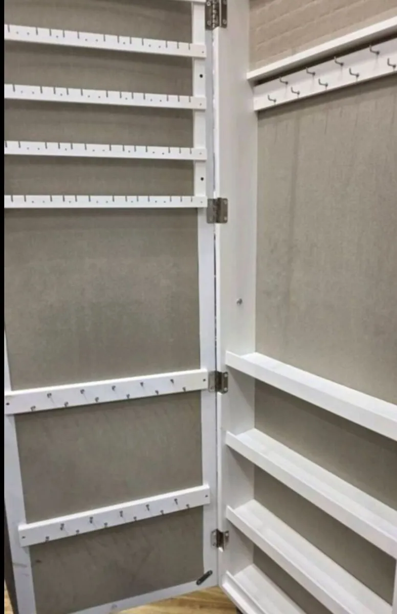 Lockable Jewellery Storage Mirror Armoire Freestan - Image 3