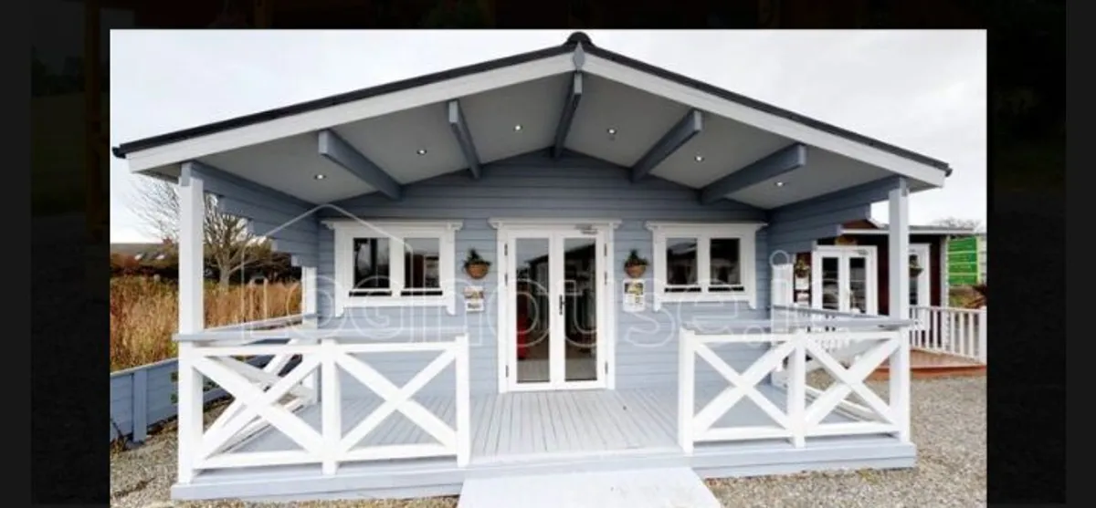 Log cabin - Image 1