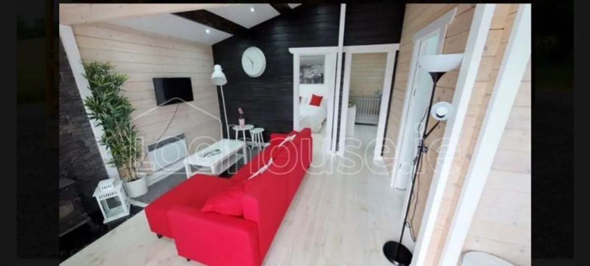 Log cabin - Image 2