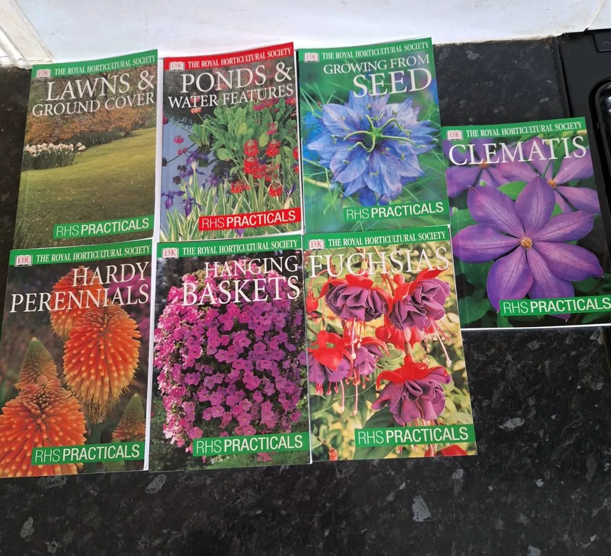 Various gardening books - Image 1
