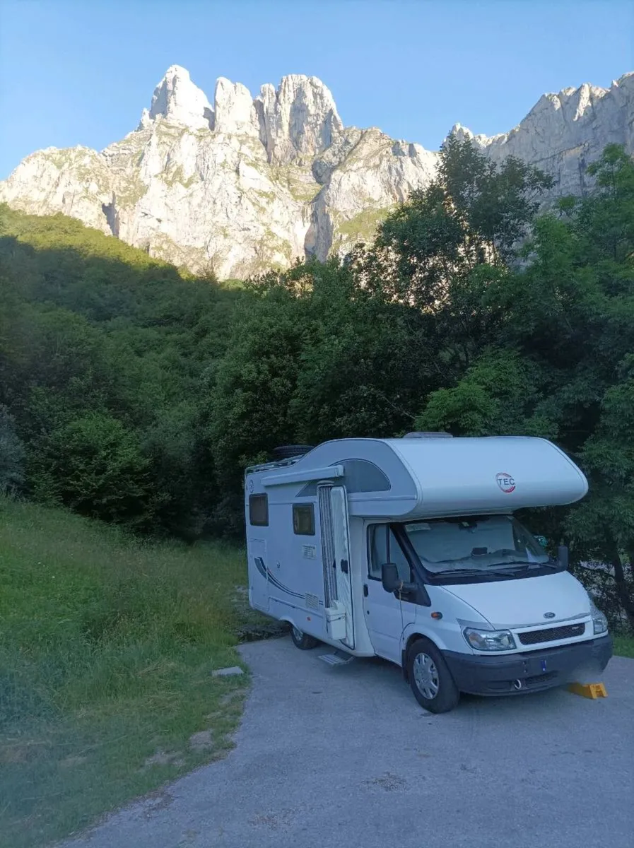 05 Ford LMC (German build) camper - Image 1