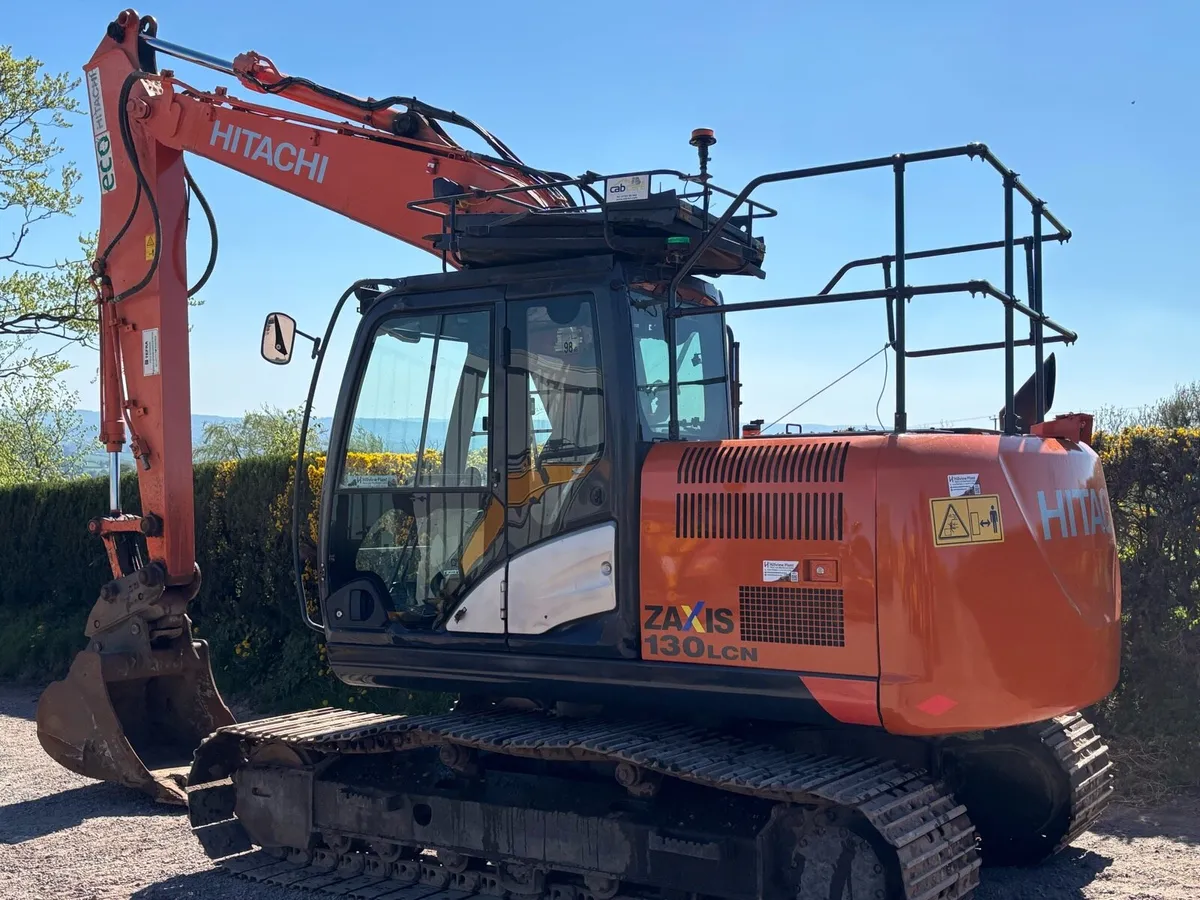 Hitachi ZX130-5 - Image 1
