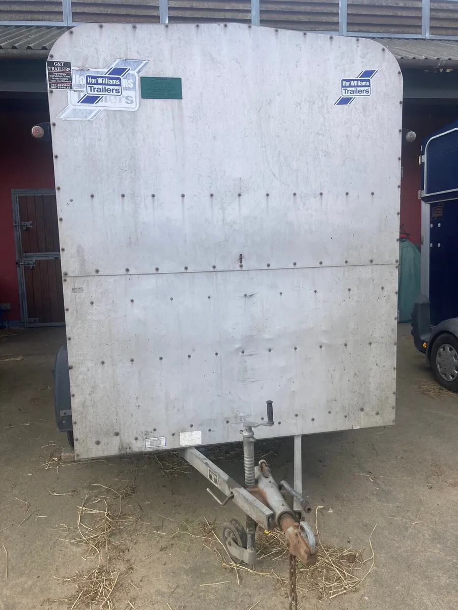 Horse/cattle Box high roof 7ft🐴10ft long - Image 4