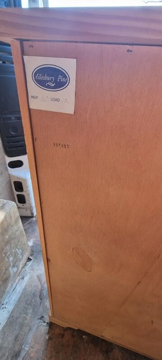 Set of 2 Wooden Finish Chest of Drawers - Image 2