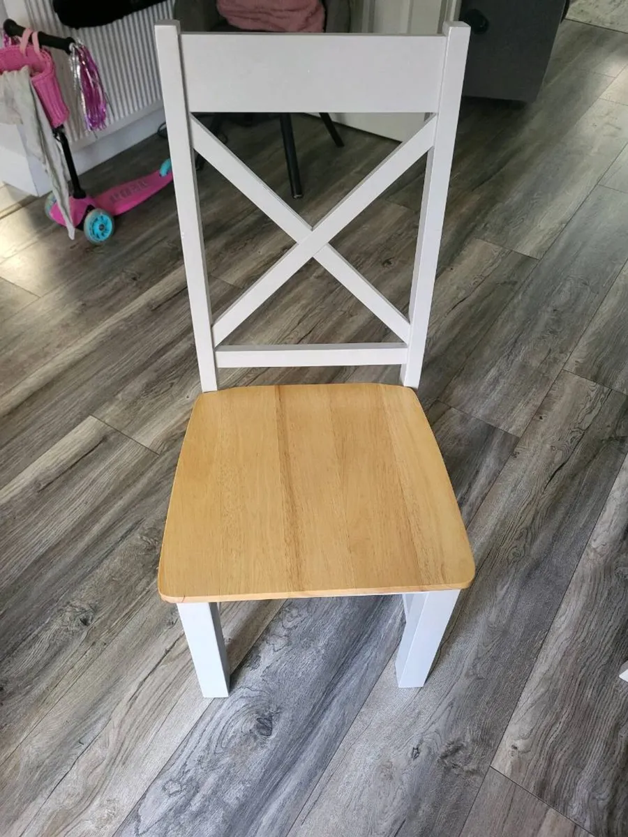 Dining table with 6 chairs - Image 2