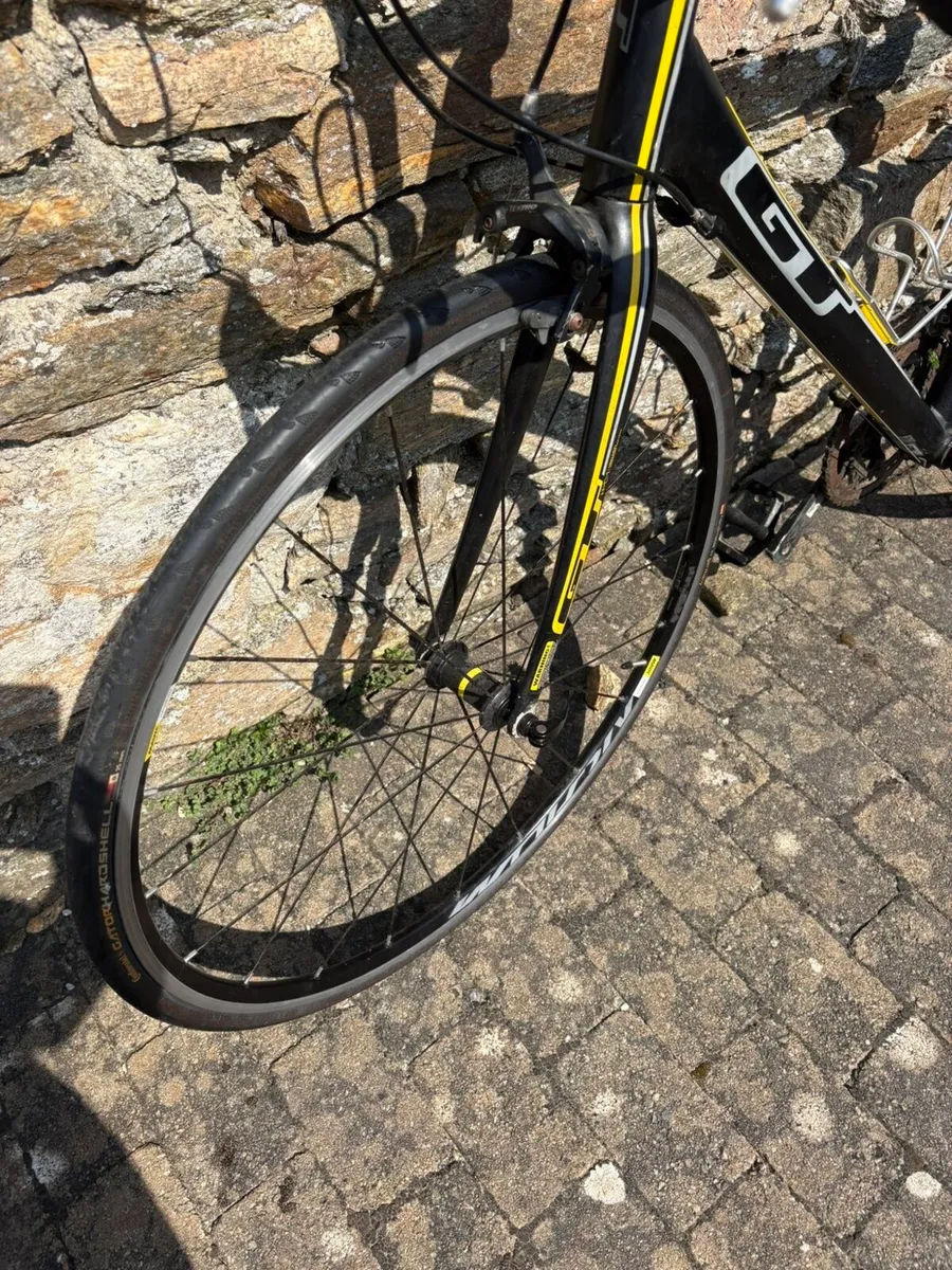 GT GTR Series 4 Race Bike - Image 4