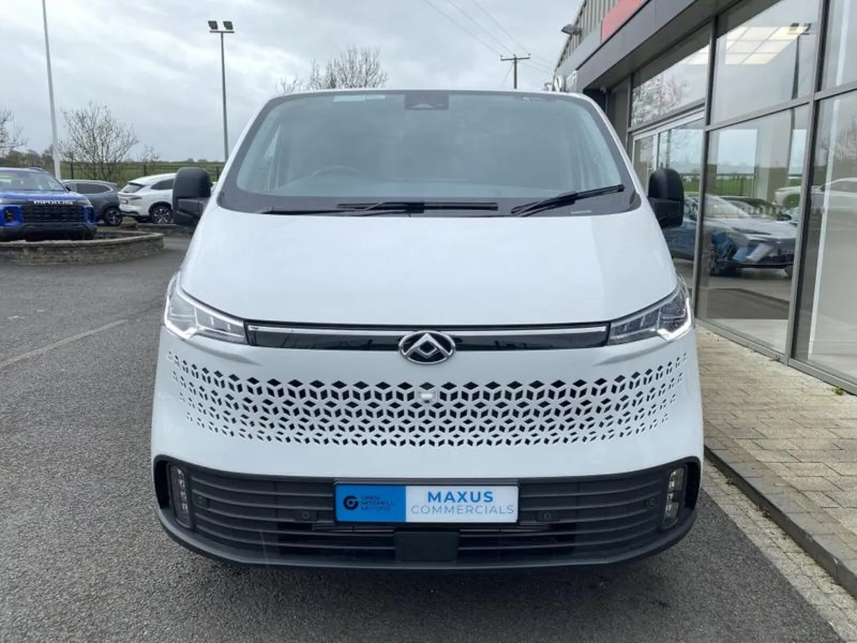 Maxus DELIVER 7 L2  FWD 2.0 D20 H1 150 - Image 2