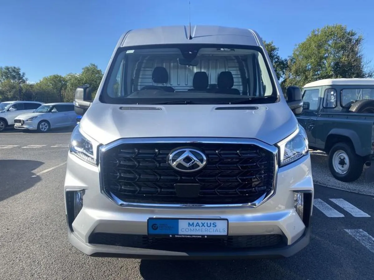 Maxus DELIVER 9 LWB  FWD 2.0 D20 150 Lux  Van - Image 2