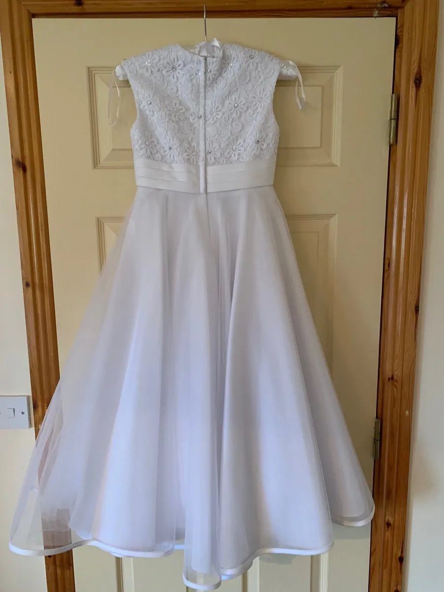 Communion dress - Image 4