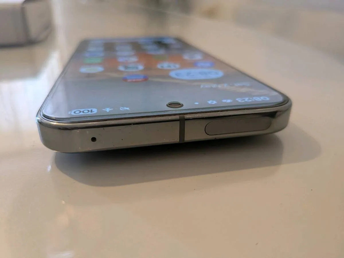 Pixel 9  pro Xl unlocked - Image 4