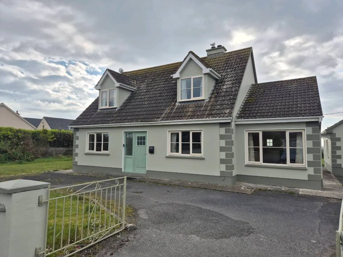Holiday Home - Image 1