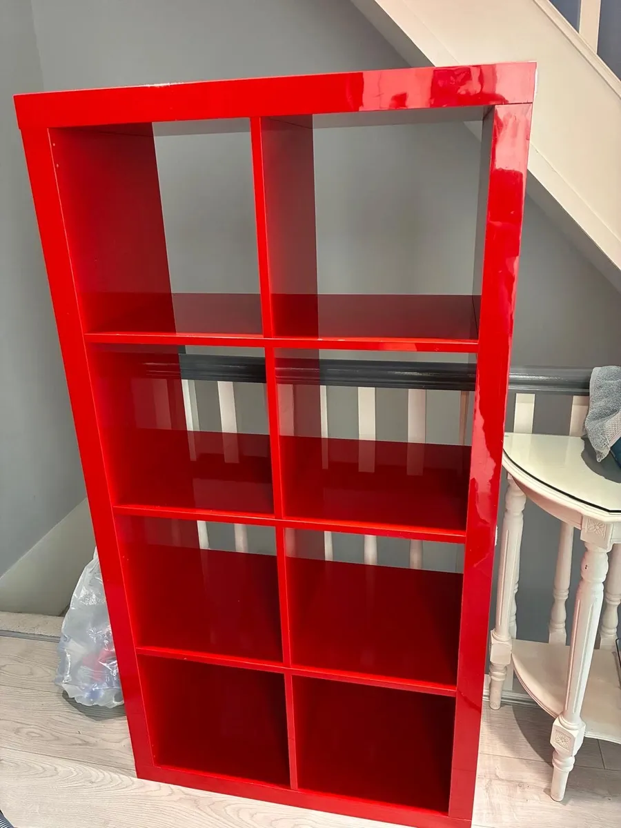 FREE Shelving unit - Red